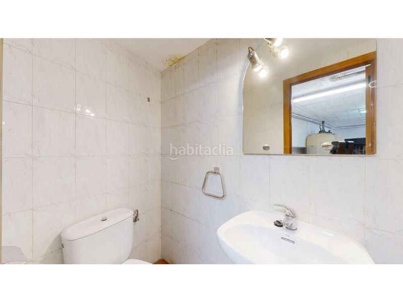 Foto bb56def9-1463-4522-8d11-98c75c672f92. Casa amb aparcament a Benimantell