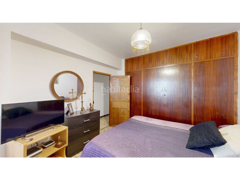 Foto bda0b8af-258c-4bb2-a7fa-9f989677faec. Casa amb aparcament a Benimantell
