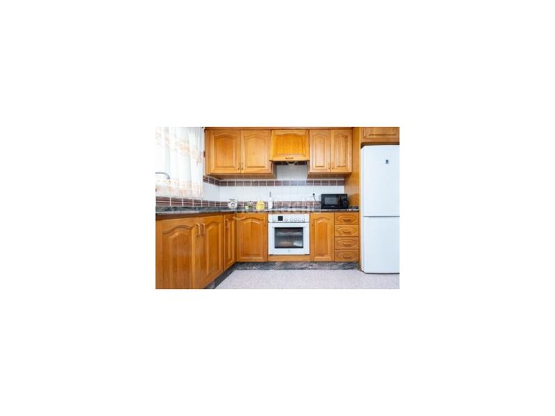 Foto 33e44ceb-f1c4-4a45-802b-3a69fc41b404. Pis a Barrio de Campanar Valencia