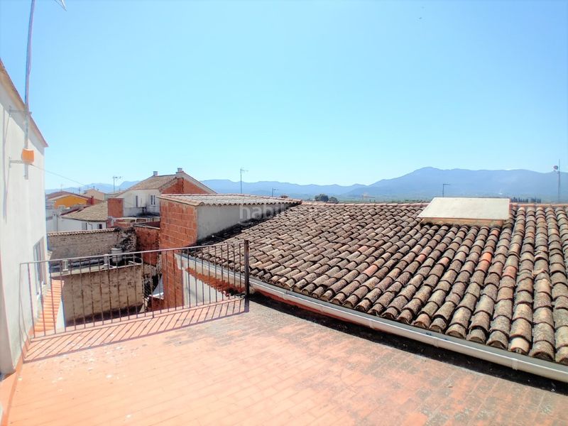 Foto 03726f9c-b364-4555-9079-d2e62764be8e. Casa amb aparcament a Pobla del Duc (la)