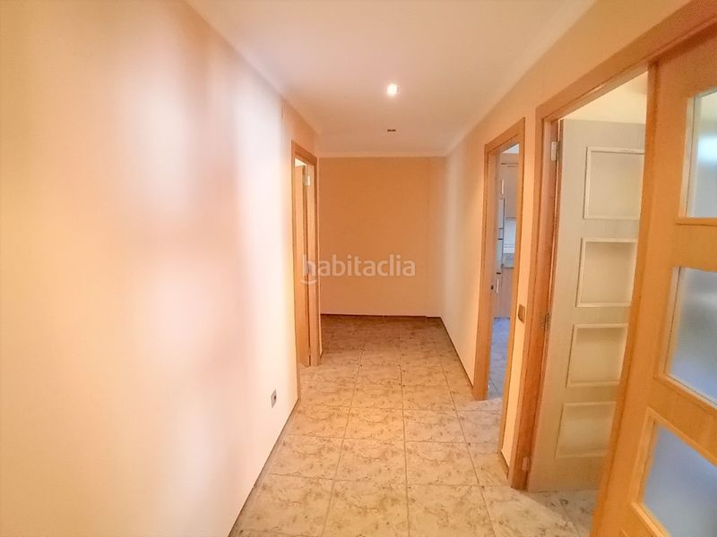 Foto 26dbae88-89d0-4a88-ad43-6904b2556ec1. Casa amb aparcament a Pobla del Duc (la)