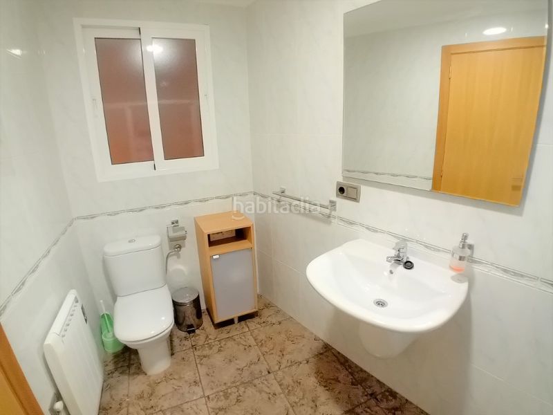 Foto 5f06b29c-d4a7-4110-b648-7db08d173786. Casa amb aparcament a Pobla del Duc (la)