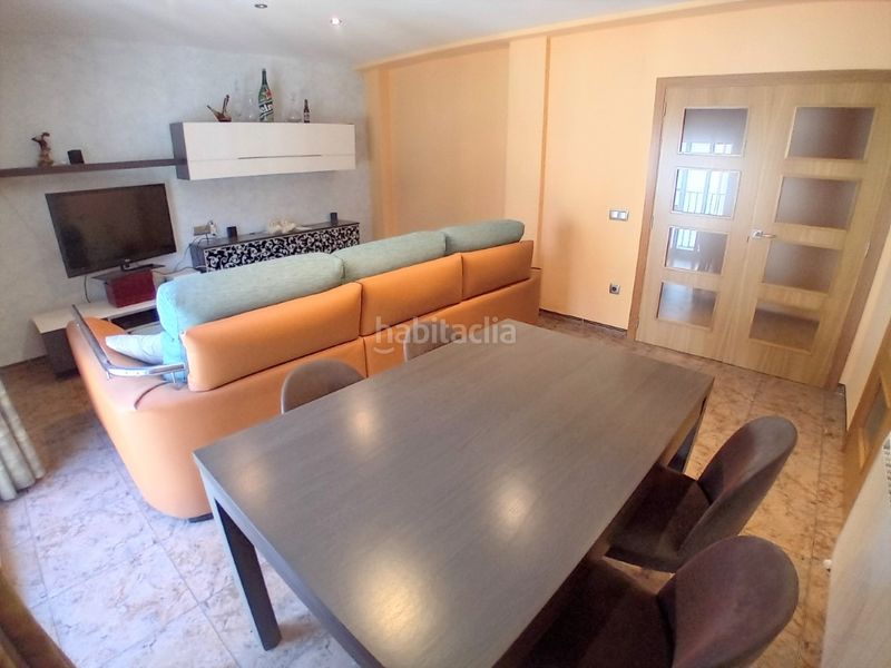 Foto b344f3d6-f175-4951-a8c5-eb16730f7f74. Casa amb aparcament a Pobla del Duc (la)