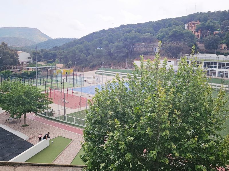 Foto 9f497974-a995-4828-8cb6-cc52bee9cafd. Pis amb aparcament a Serra