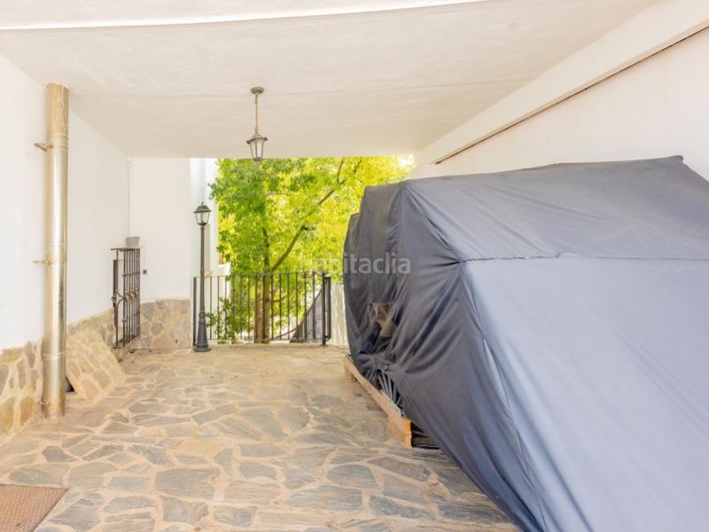 Foto 29592dd5-54c1-415b-8fa4-6beaefe64669. Xalet amb aparcament a Benifaió