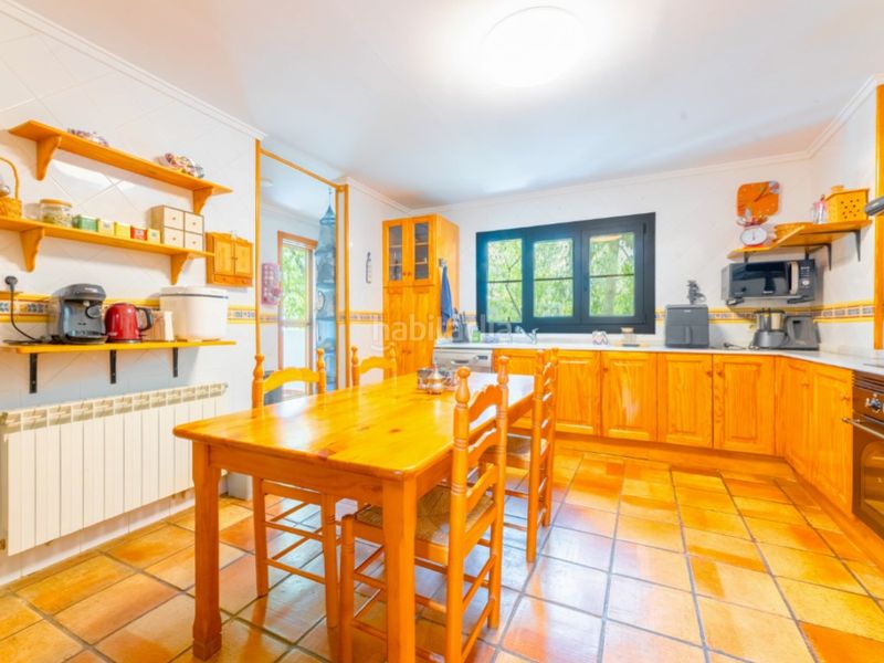 Foto 6b2468a7-e8c9-4cdc-aab3-0d9e8dcb9f0b. Xalet amb aparcament a Benifaió