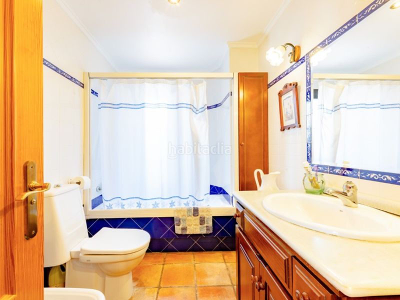 Foto 77a181e3-76e9-487f-b19e-ed928a1967aa. Xalet amb aparcament a Benifaió