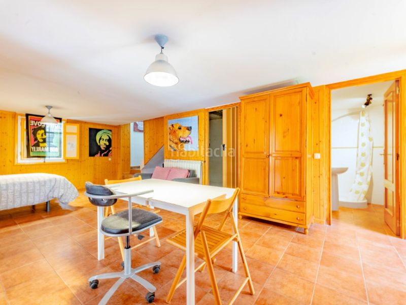 Foto 88ec3ef7-6f8a-4f33-b548-4a19c703e02d. Xalet amb aparcament a Benifaió