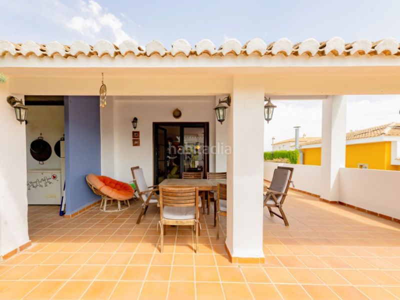 Foto a4ebfa7c-8203-43f3-afdb-d02a705d22f1. Xalet amb aparcament a Benifaió