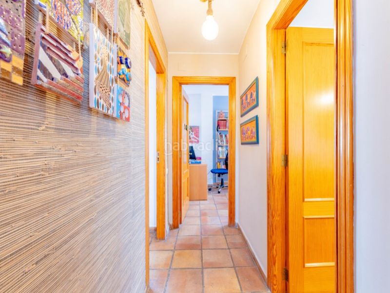 Foto a7af01e1-6d6d-4669-bb29-57e492a803d6. Xalet amb aparcament a Benifaió