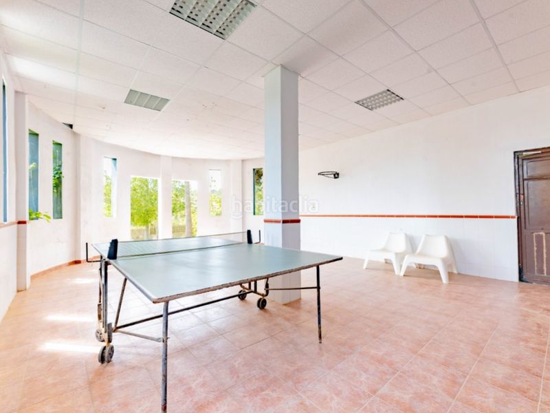 Foto bad5c3a9-30c5-4b1b-9d68-19ff4f2f97b6. Xalet amb aparcament a Benifaió