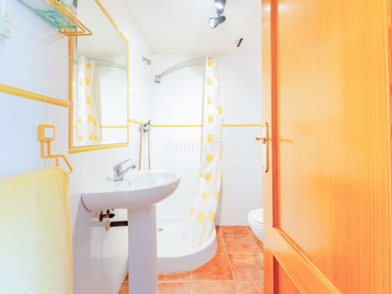 Foto c454a702-de2e-42d7-b295-5094527f0f02. Xalet amb aparcament a Benifaió