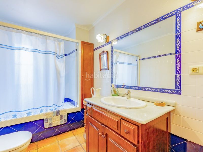 Foto e9ff4240-d024-4675-98d6-a5fb16d8f892. Xalet amb aparcament a Benifaió