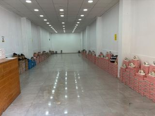 Geschäftsraum in Zona Concordia. Local en venta en burjassot