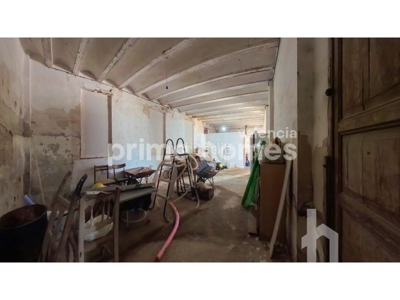 Foto ed35f433-2f71-4852-b420-143b6d25cc49. Casa a El Castellar i l'Oliverar Valencia