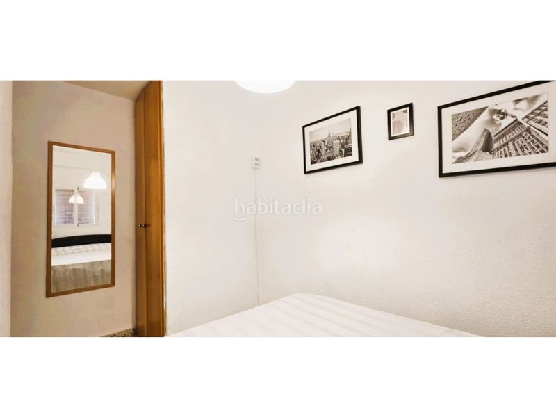 Foto b855a1ea-645b-491e-9dfc-32d90b2ed375. Pis a Calles
