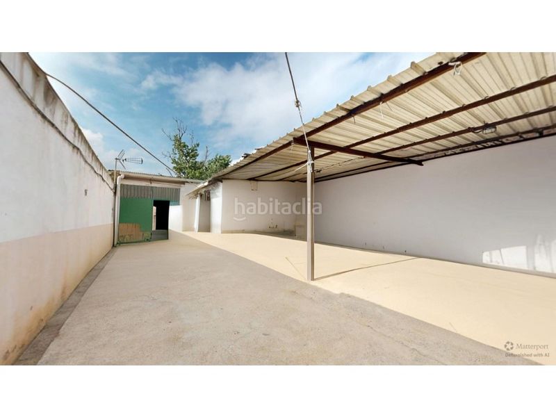 Foto f8f98d0a-e7e8-4e3a-9edf-f670d08190d3. Casa a Catarroja