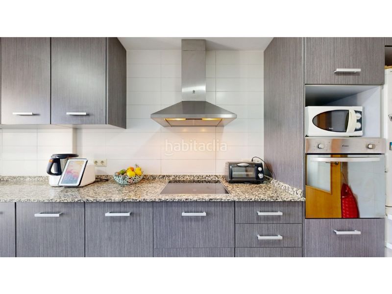 Foto b0ece0c1-8df9-4277-ae34-7868e7a5464e. Pis a Carcaixent