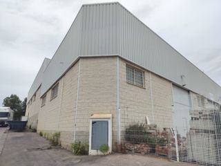 Fabrikhalle in Estivella. Nave en el poligono bobalar, estivella