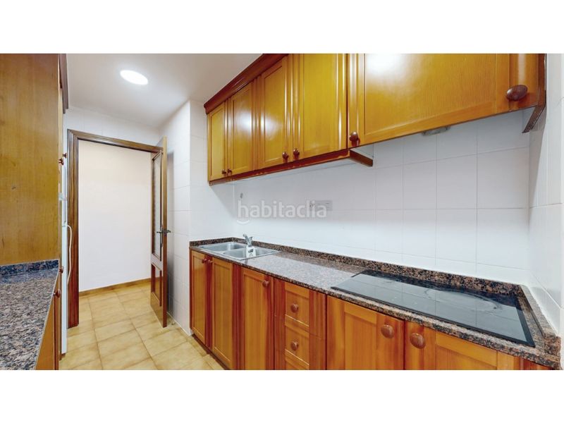 Foto 11c7b4c5-c271-4963-86bb-1ac13d9e3399. Pis a Arrancapins Valencia