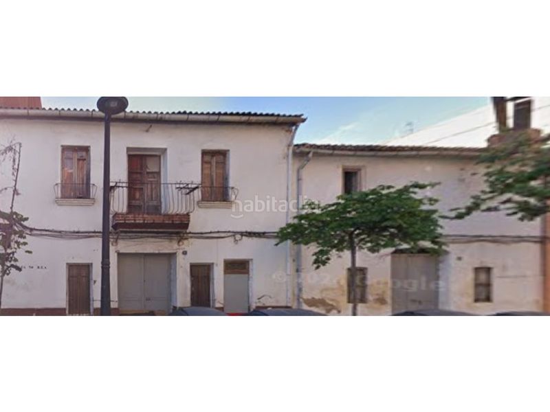 Foto fdc4a5e1-4afe-472c-9f77-d0f2b58071e7. Edifici a Centro Ciudad Paterna