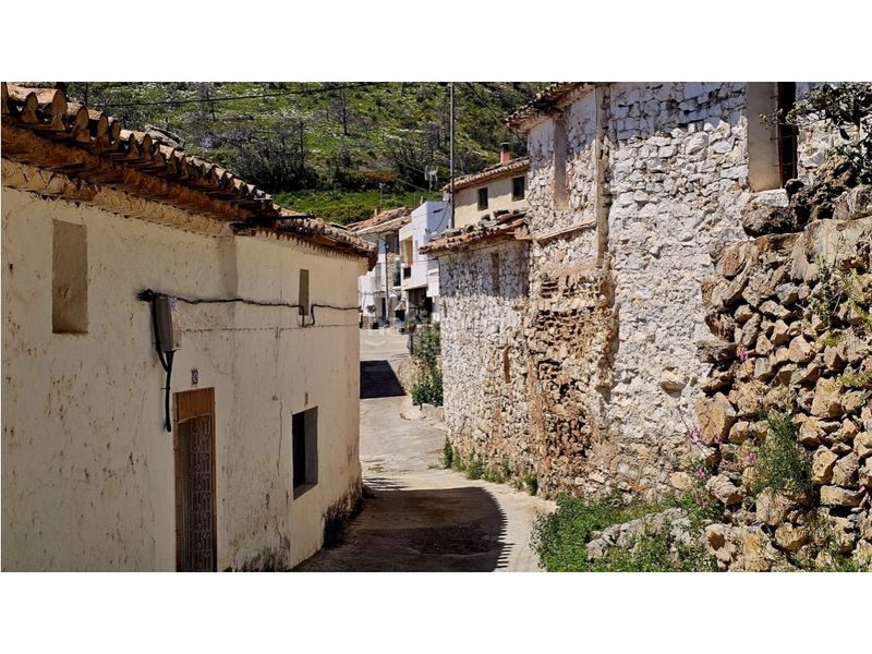 Foto 4b764ca8-3041-48ae-a470-3954fe750970. Casa a Bejís