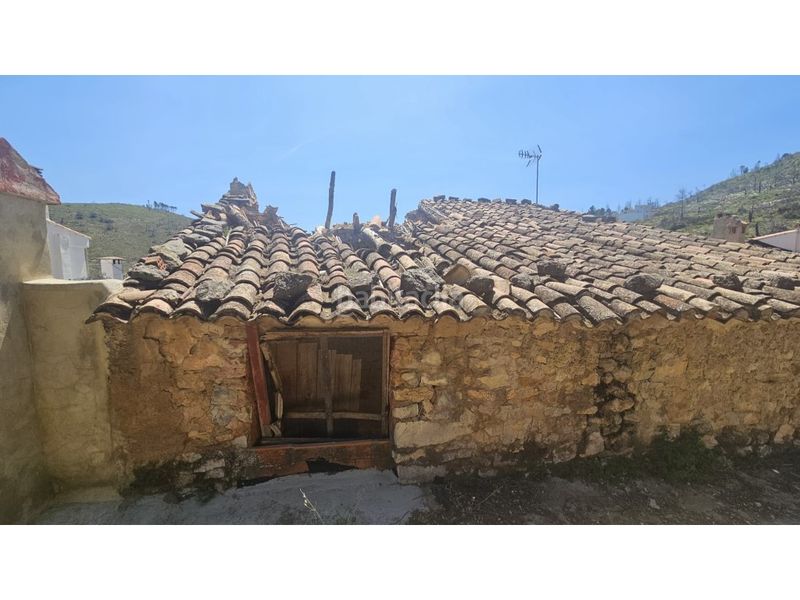 Foto afa82ce6-f391-46ce-b7fa-99d95144a9a4. Casa a Bejís