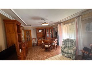 Pis a País Valencià. Vivienda de cuatro dormitorio mas plaza de garaje en mistata