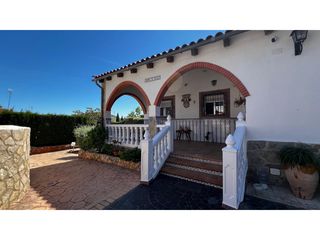 Xalet a Montroi / Montroy. Se vende vivienda en el balcón de montroy