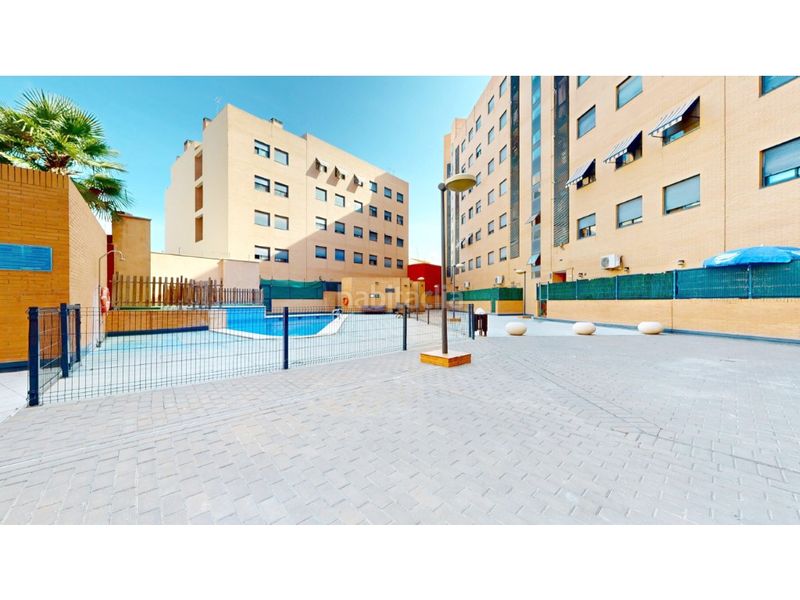 Foto 58cfc83e-a740-4cdb-9967-2a72256e537e. Pis amb aparcament a Picassent