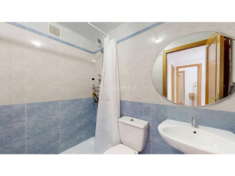 Foto b8a9f749-0845-4877-93ff-cebbf2cd2d6b. Pis amb aparcament a Picassent