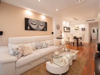 Pis a Centro Ciudad. Amplia vivienda con patio y terrazas en campamento paterna