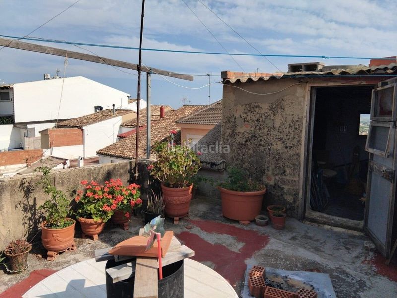 Foto bb00d58c-7dc3-470f-8ad0-ba0850ba825b. Casa a Monserrat