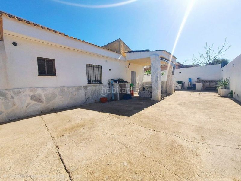Foto 1a4600a7-0d2c-4b10-bf54-a897cf28228e. Xalet amb calefacció aparcament piscina a Pedralba