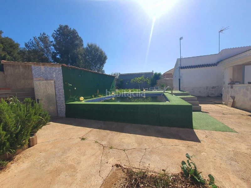 Foto 6cca9a19-b468-421b-8377-92b35c941a00. Xalet amb calefacció aparcament piscina a Pedralba