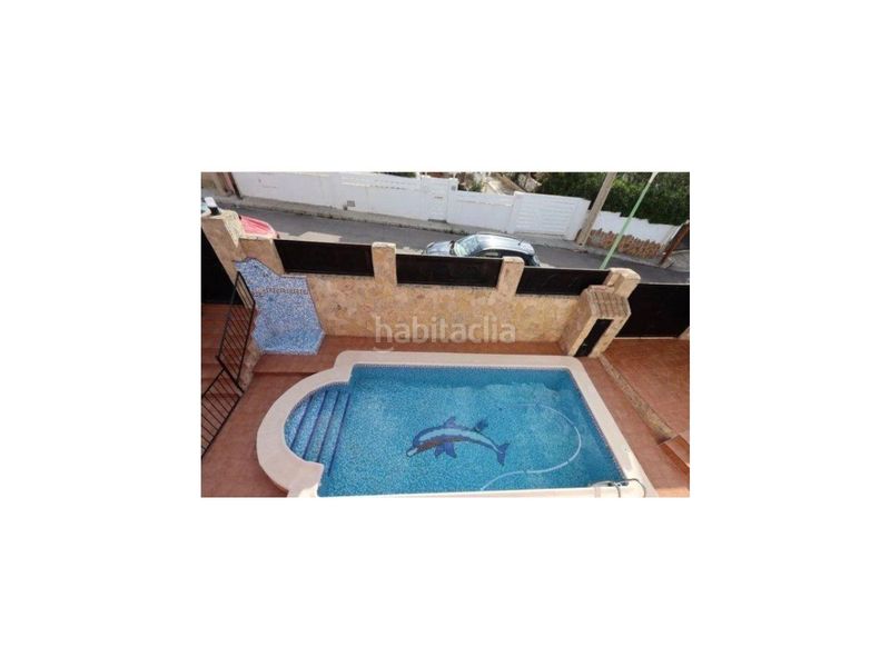 Foto 431df2ba-fd66-44d8-9a0d-e87f44a0f48d. Xalet amb aparcament piscina a Centro Chiva