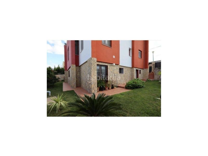 Foto ab577d18-6d1b-4d65-843a-89d9e355b709. Xalet amb aparcament piscina a Centro Chiva