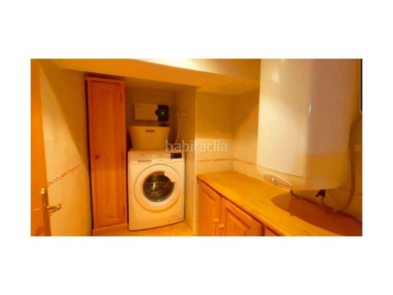Foto c1fcb80a-49ac-4da6-8957-17b9e30e479c. Xalet amb aparcament piscina a Centro Chiva