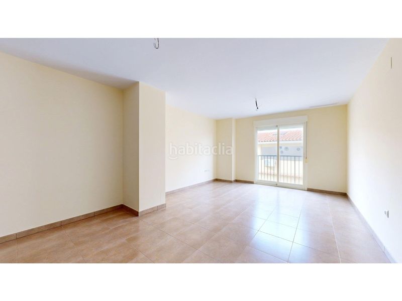 Foto d903cb4b-f128-433e-8ea2-95ab4d31ec3d. Pis amb aparcament a Enguera
