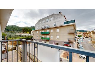 Appartement  Calle bajada terrero. Piso a nuevo a estrenar en enguera