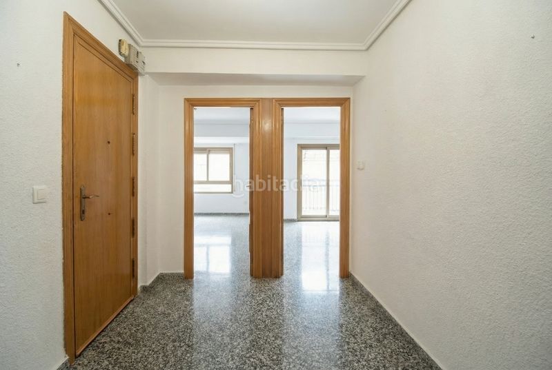 Foto 386eab98-c6a2-44d6-acf1-59087658d510. Pis a Russafa Valencia