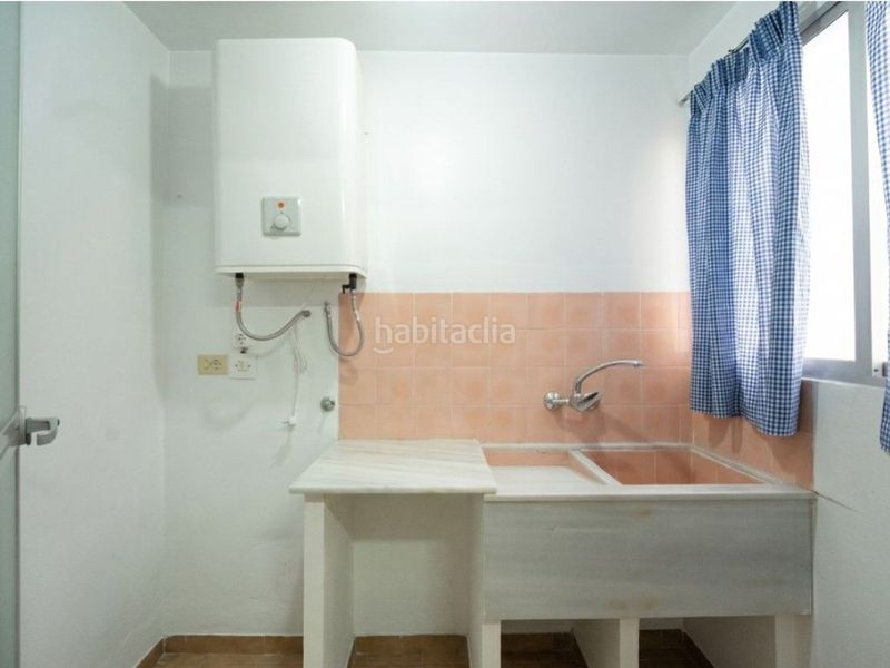 Foto 561aeab1-160c-4a10-8242-e6c63d4a21c0. Pis amb aparcament a Benifaió