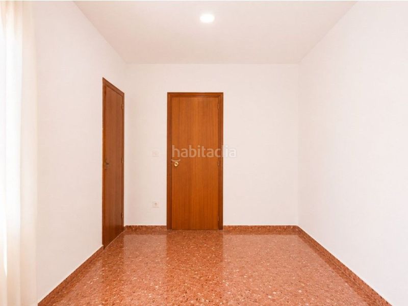 Foto baebc11e-e89b-499f-9209-c916d0b8ed46. Pis amb aparcament a Benifaió