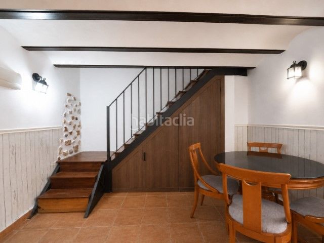 Foto 665f8702-cf87-4c6e-a355-c75f2f63f566. Casa a Centro-El Castillo Sagunt