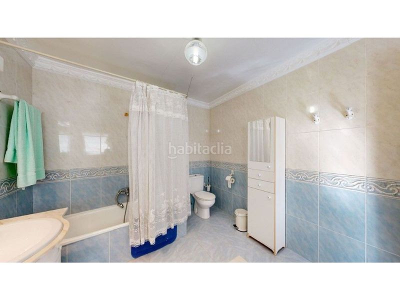 Foto 61b24439-3545-47a9-8d2c-5b68993a9326. Casa amb aparcament piscina a Carcaixent