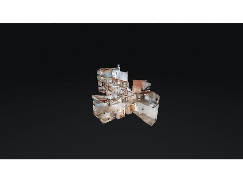 Foto fe8411e7-0288-4b14-9f66-5f40dbd9ff45. Casa amb aparcament piscina a Carcaixent
