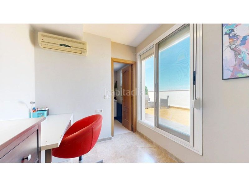 Foto b48cb3f9-b808-435d-988f-4a8e5abcc6d2. Pis a Sueca Sueca