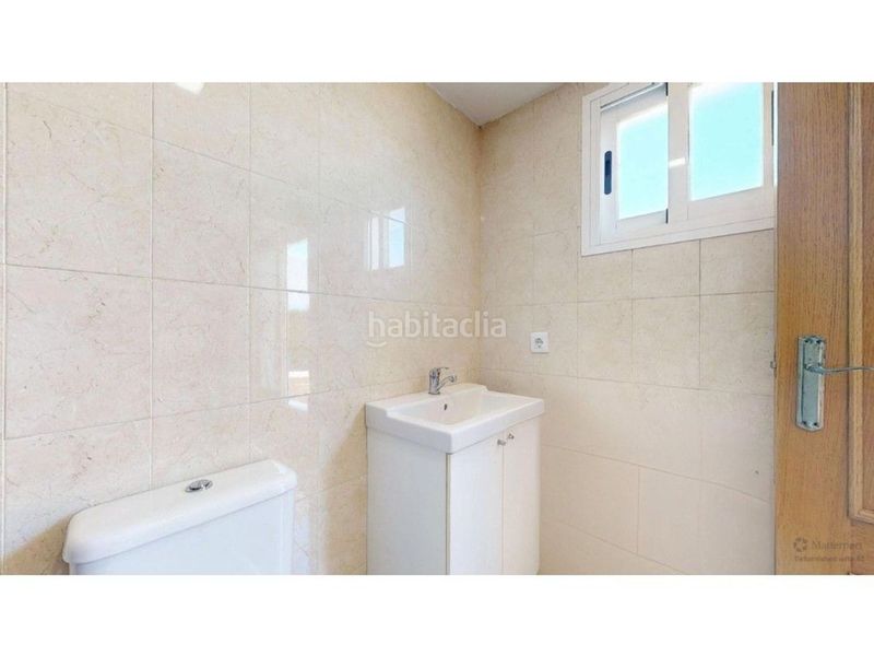 Foto e82a283c-e4e0-400e-80e5-73a5bf52b58c. Pis a Sueca Sueca
