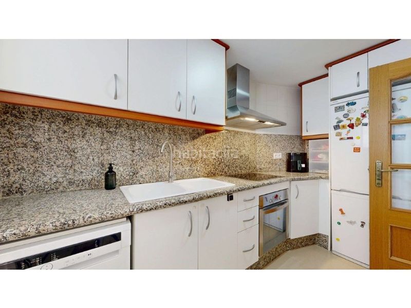 Foto f2da8e26-746e-459f-9ae8-07f1114de35b. Pis a Sueca Sueca
