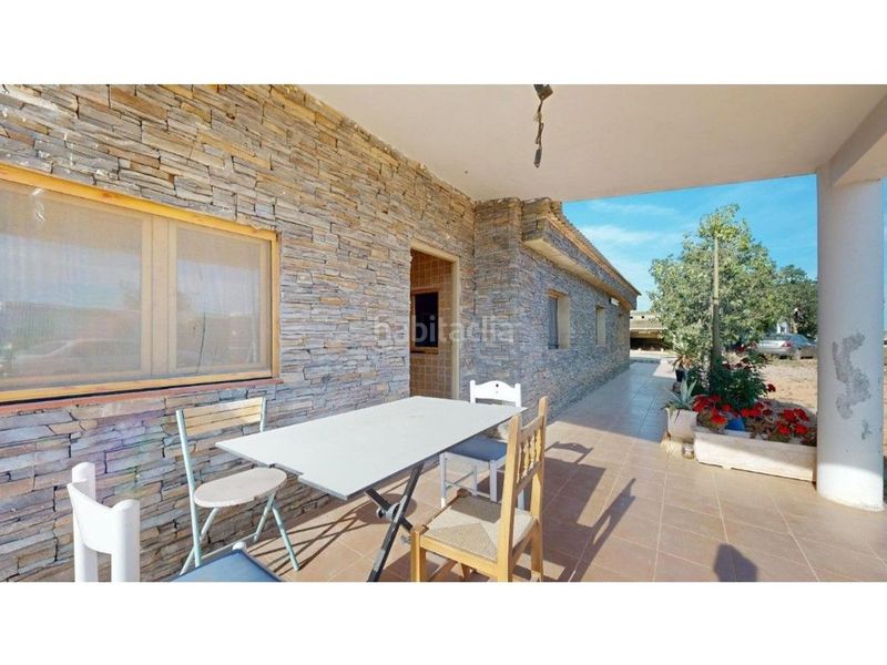 Foto 2aa1ba92-c220-4541-8811-3f7ee84f2b91. Xalet amb aparcament piscina a Carlet